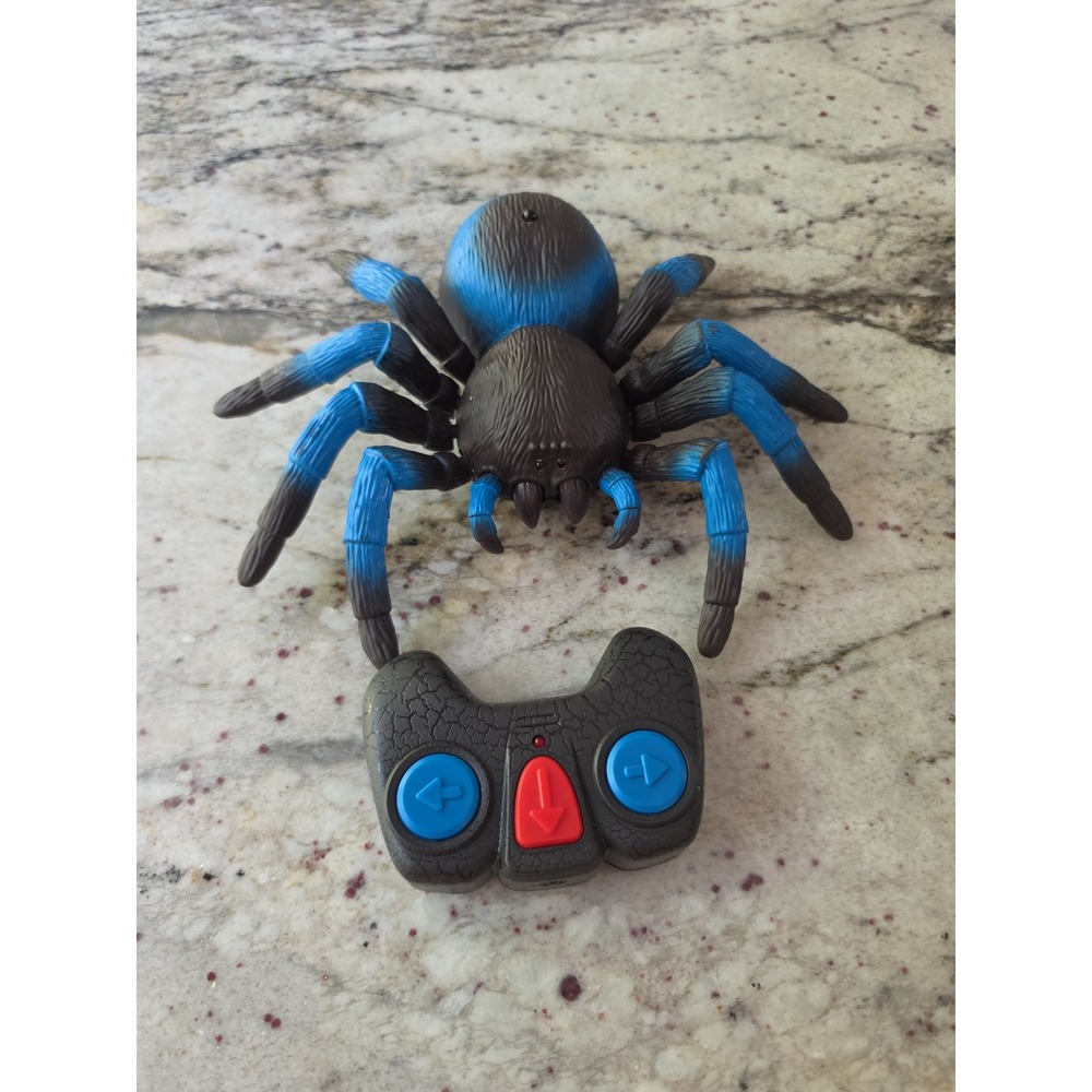 Remote Control Spider Toy with Controller